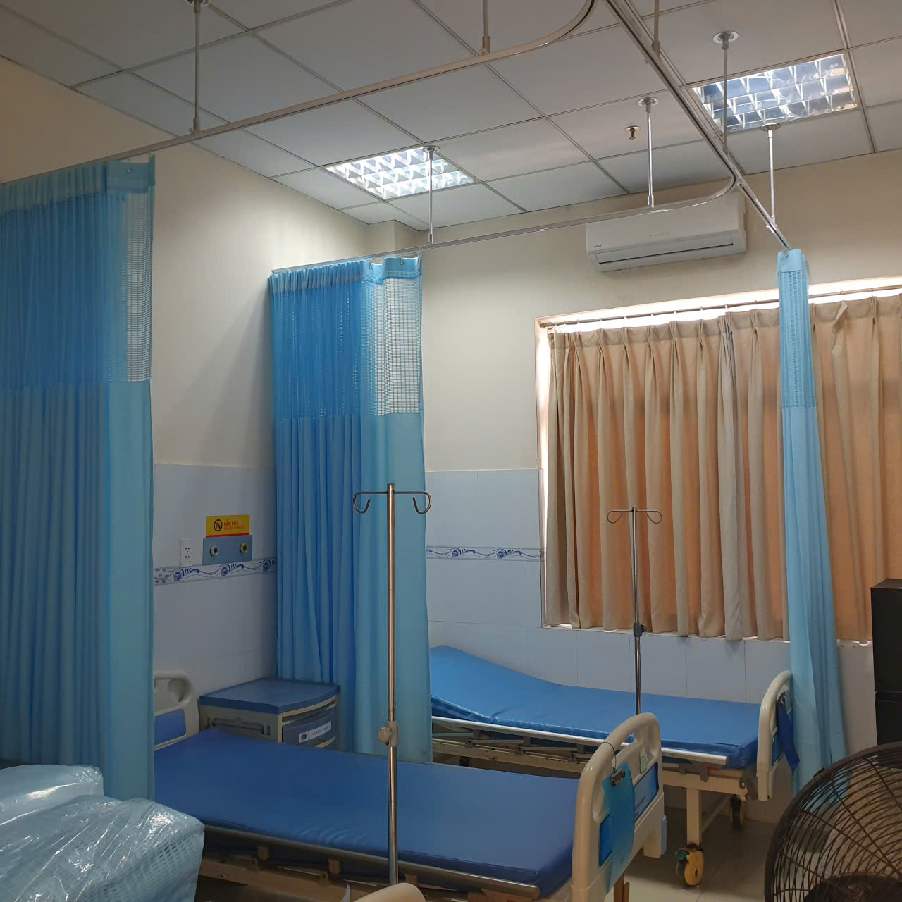 rem-y-te-benh-vien-gia-dinh