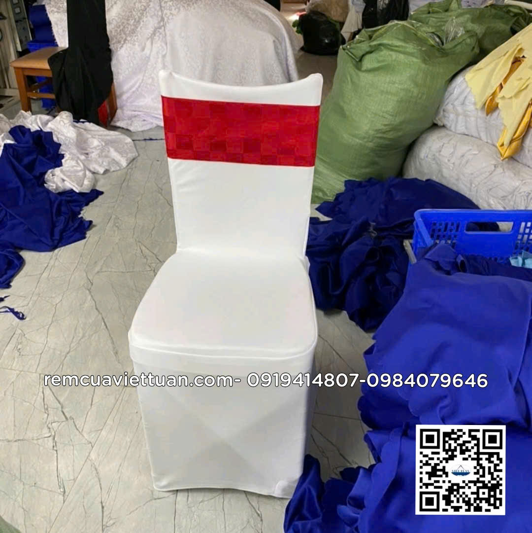 Áo ghế nhà hàng