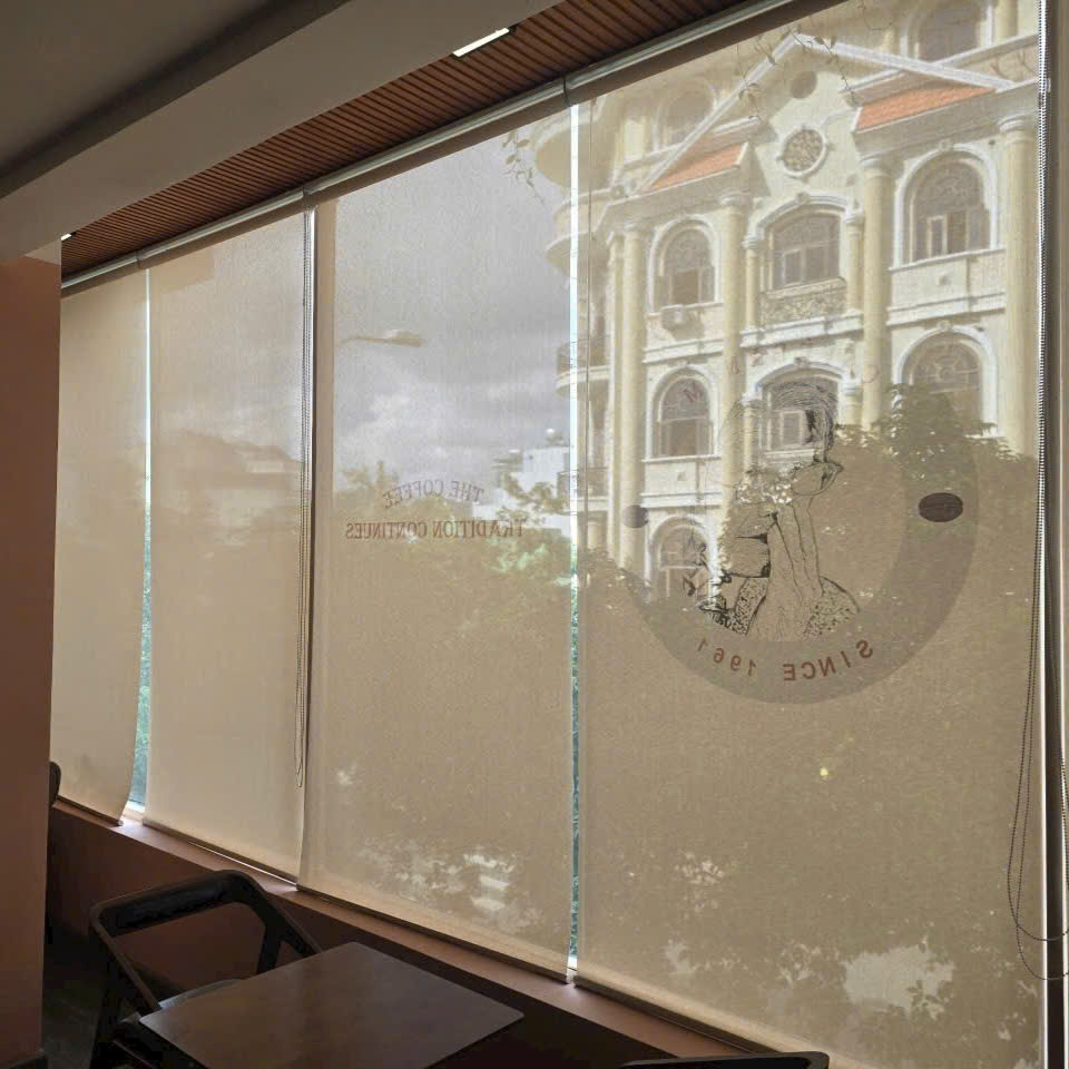 Rèm Cuốn In Logo - Thương hiệu